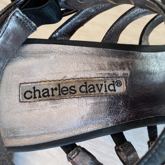 CHARLES DAVID Black Leather Rave Wedges with Silver Studs Sz 8-1/2 B - Picture 7 of 16